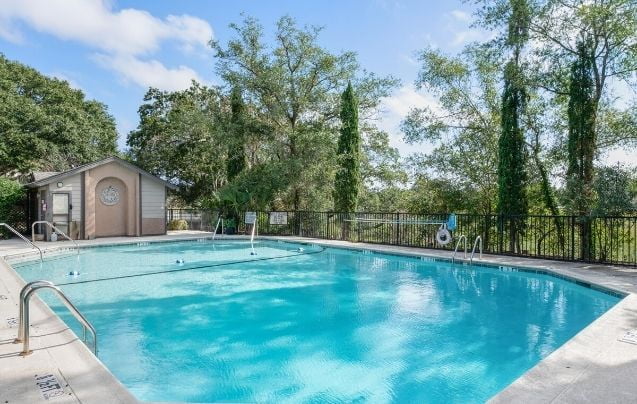 Bohicket Marina Property Owners Pool