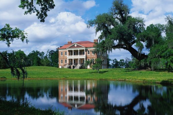 Drayton Hall Oyster Roast